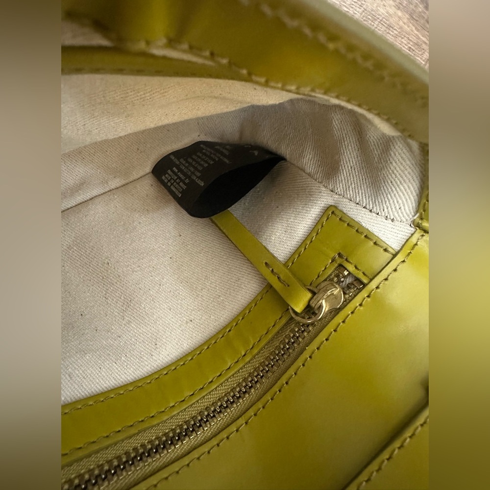 Souer Bell Very Mini Bag in mustard yellow - Picture 9 of 15